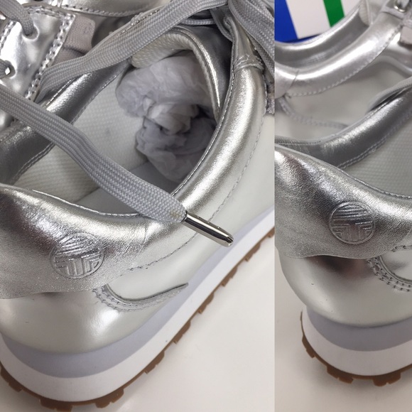TORY BURCH SPORT NWOT Silver Trainer Size 7.5 - Picture 5 of 8
